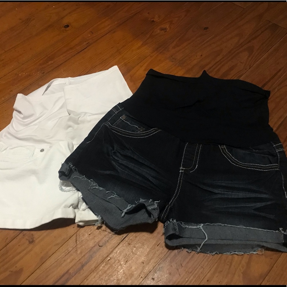 Two pairs maternity shorts Size S ad M
